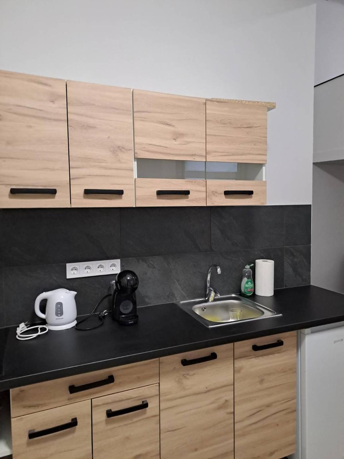 בודפשט Cute Downtown Apartment מראה חיצוני תמונה